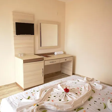 Hotel Ant Butik 3*